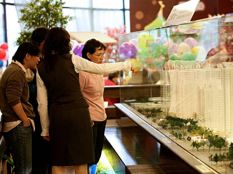 以為自備50萬就能交屋，結果慘了！他年薪30多萬下訂千萬房，金龍海嘯貸嘸錢...一文曝房價難再飆漲的理由